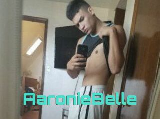 Aaronie_Belle