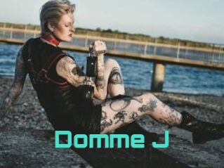 Domme_J