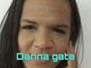 Danna_gata