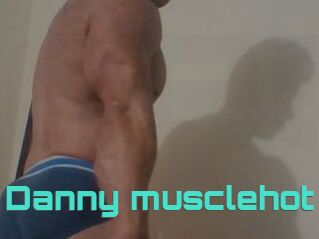 Danny_musclehot