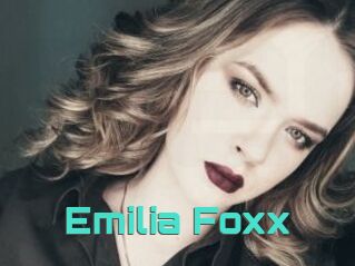 Emilia_Foxx