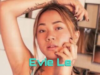 Evie_Le