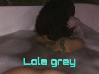 Lola_grey