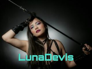 LunaDevis