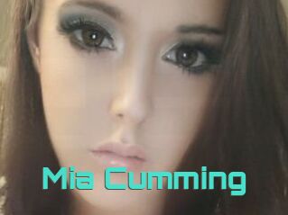 Mia_Cumming