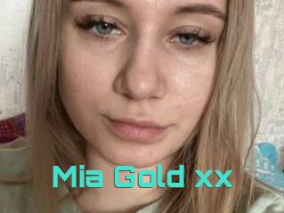 Mia_Gold_xx