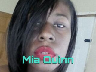 Mia_Quinn
