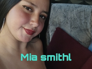 Mia_smithl