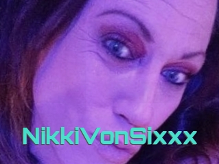 NikkiVonSixxx