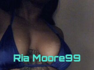 Ria_Moore99