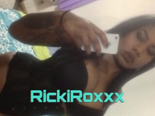 RickiRoxxx