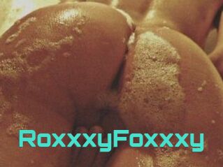 RoxxxyFoxxxy