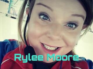 Rylee_Moore