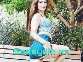 Sassyem_xx